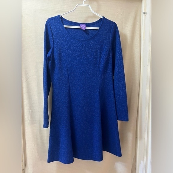⚫️ BOGO Jolie blue long sleeve flared embroidered style dress size medium - Picture 1 of 8